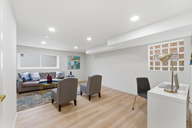 11635 S Bishop Street, Chicago, IL 60643