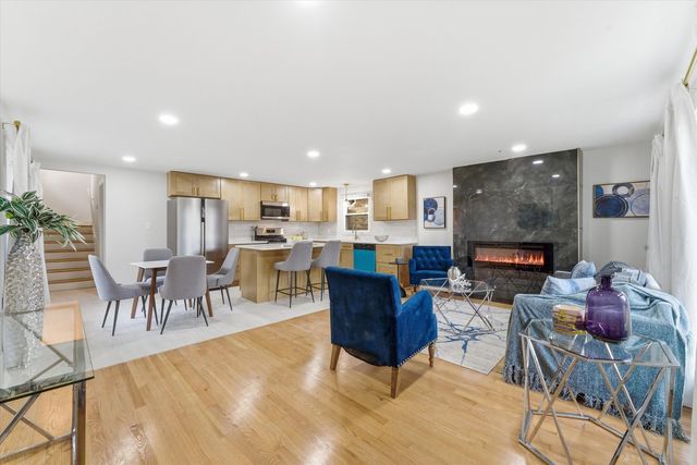 11635 S Bishop Street, Chicago, IL 60643