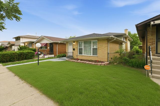 11635 S Bishop Street, Chicago, IL 60643