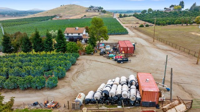 23166 Rd 238, Lindsay, CA 93247