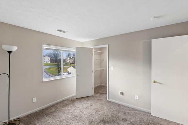 33 Rio Grande Circle, 9, Florence, KY 41042