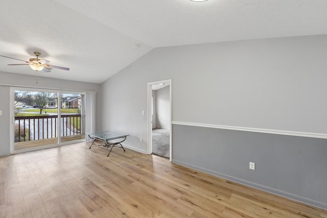 33 Rio Grande Circle, 9, Florence, KY 41042