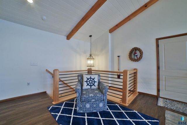 46024 238th St, Wentworth, SD 57075