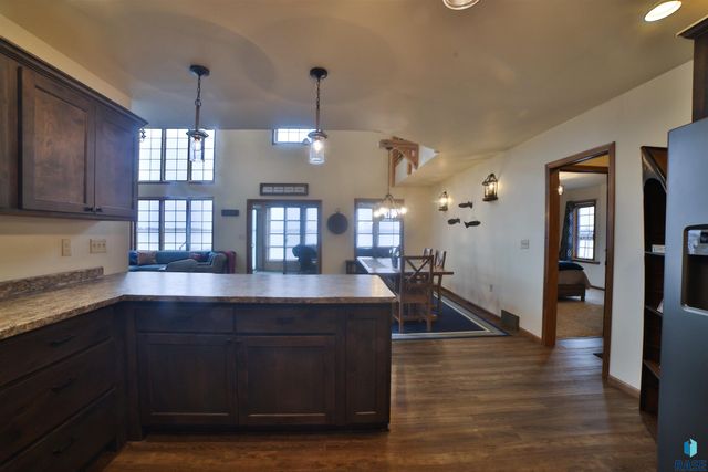 46024 238th St, Wentworth, SD 57075