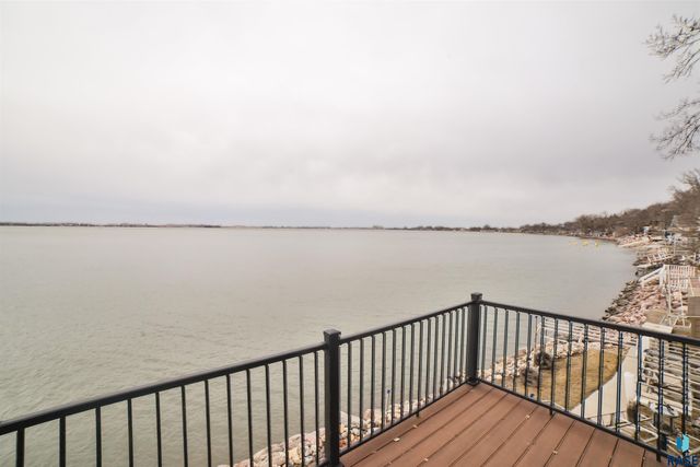 46024 238th St, Wentworth, SD 57075