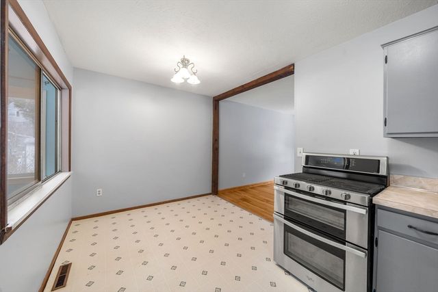 103 Esta, Plymouth, MA 02360