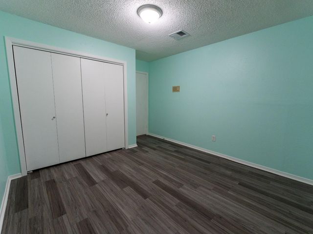 13015 Advance Dr, Houston, TX 77065