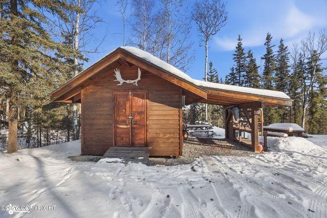 37905 Hall Road, Sterling, AK 99669