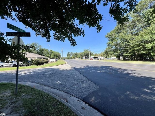 701 Executive Park Drive, Mobile, AL 36606