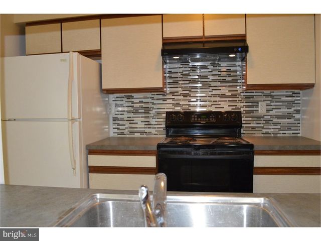 131A EMERY CT, Newark, DE 19711