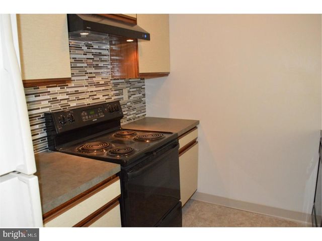 131A EMERY CT, Newark, DE 19711