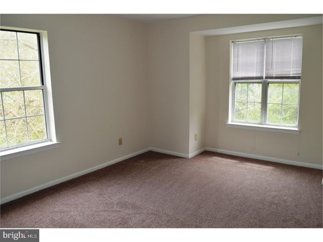 131A EMERY CT, Newark, DE 19711