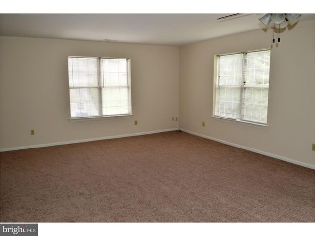 131A EMERY CT, Newark, DE 19711