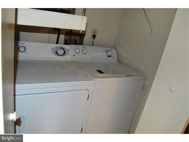 131A EMERY CT, Newark, DE 19711