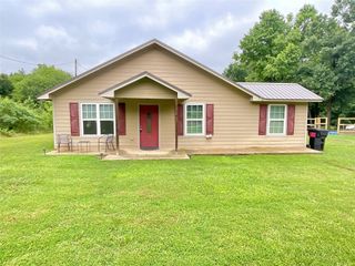 168 County Road 2603, Pittsburg, TX 75686
