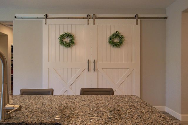 484 Pinehurst St, Manteca, CA 95336