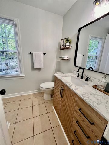 13700 Watkins Glen Rd, Midlothian, VA 23112