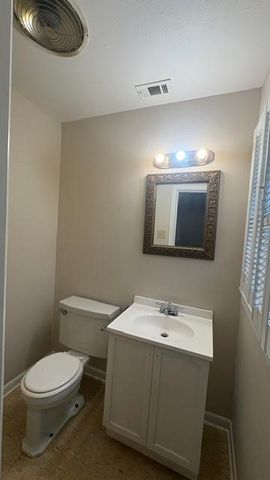 105 SW Taylor Street, Burleson, TX 76028