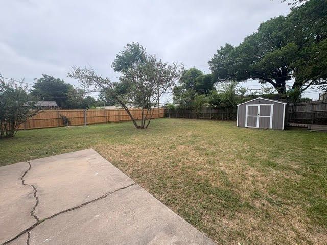 105 SW Taylor Street, Burleson, TX 76028