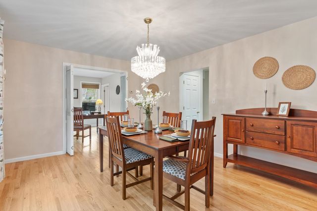 12 Aladdin Road, Windham, NH 03087