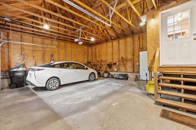 12 Aladdin Road, Windham, NH 03087