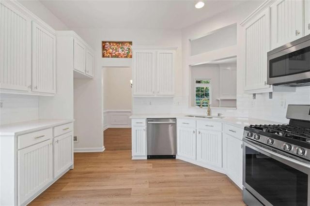 1011 Blankets Creek Drive, Canton, GA 30114