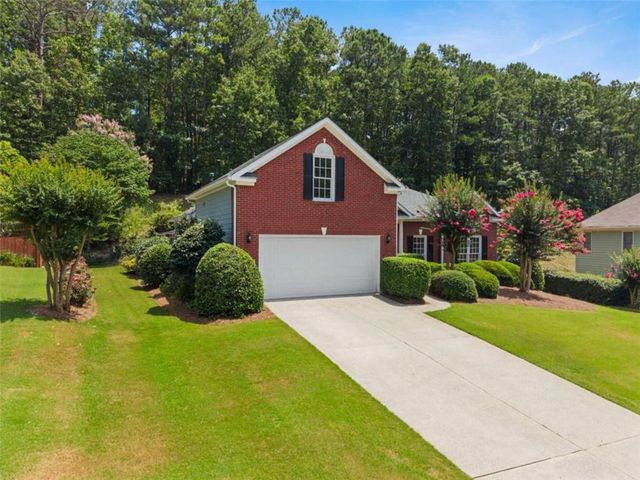 1011 Blankets Creek Drive, Canton, GA 30114