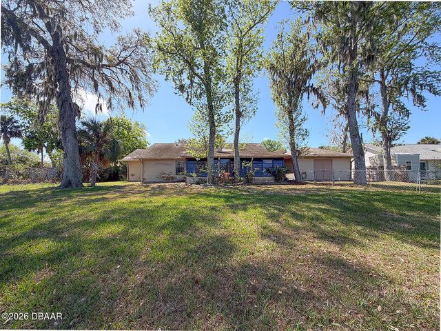 627 Ipswich Lane, Port Orange, FL 32127