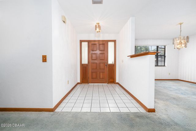 627 Ipswich Lane, Port Orange, FL 32127