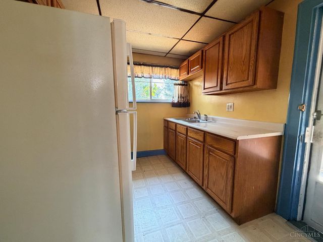 3815 Carlton Avenue, Fairfax, OH 45227