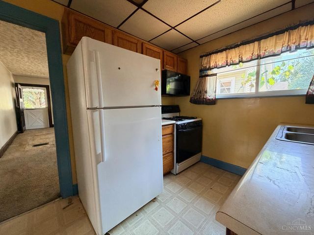 3815 Carlton Avenue, Fairfax, OH 45227