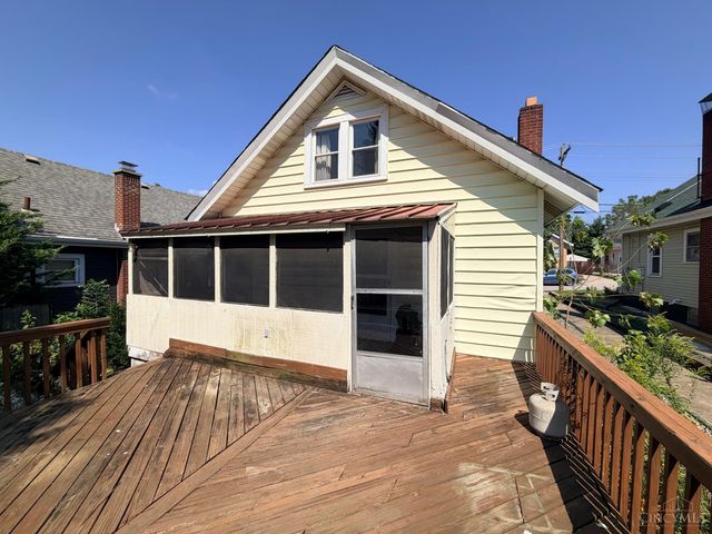 3815 Carlton Avenue, Fairfax, OH 45227