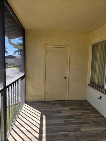 441 SE Pine Glen Ln A-2, Green Acres, FL 33463