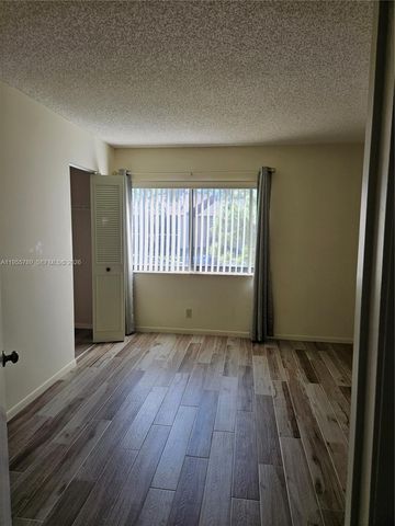 441 SE Pine Glen Ln A-2, Green Acres, FL 33463