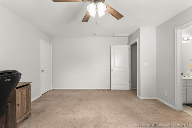 8133 Forrest Glenn Road, Claremore, OK 74019