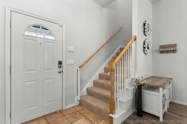 8133 Forrest Glenn Road, Claremore, OK 74019