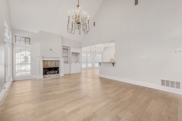 27 Wellington Oaks Circle, Denton, TX 76210