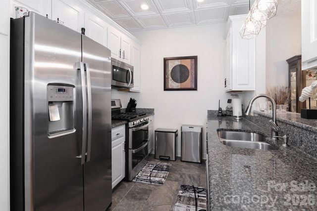 1530 Forest Park Drive, Statesville, NC 28677