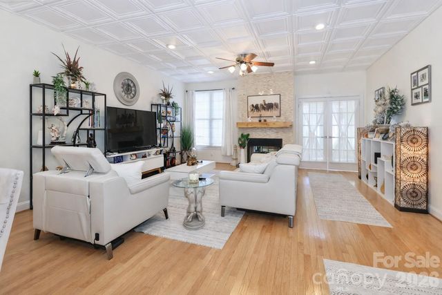 1530 Forest Park Drive, Statesville, NC 28677