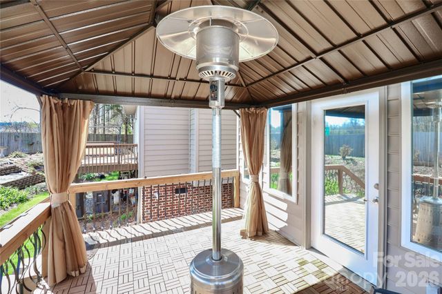 1530 Forest Park Drive, Statesville, NC 28677