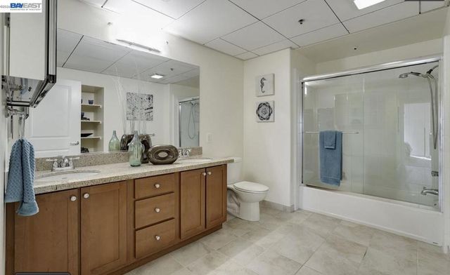 423 423 7Th St 208, Oakland, CA 94607