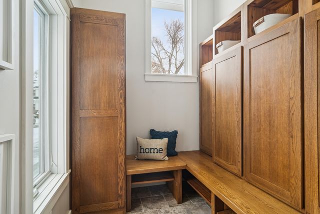 721 Meadow Lane, Libertyville, IL 60048