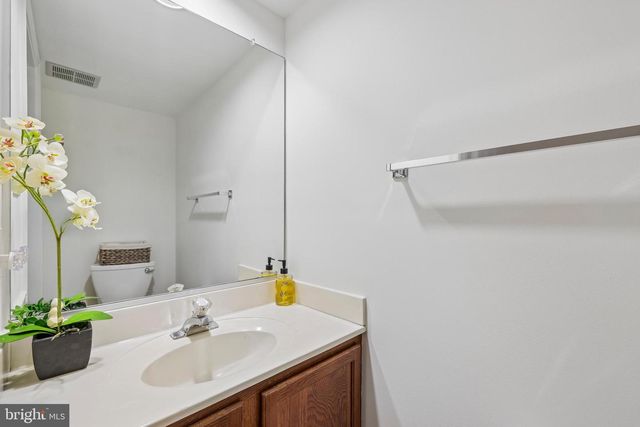 20000 CINNABAR DR, Gaithersburg, MD 20879
