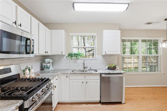 4297 Monticello Way NW, Kennesaw, GA 30144