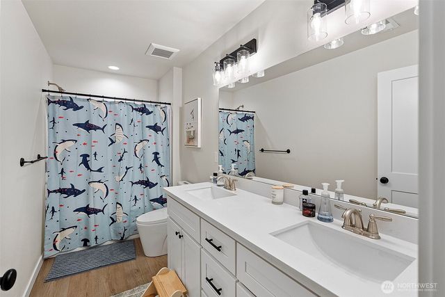 7761 Larson Lane NW, Seabeck, WA 98380