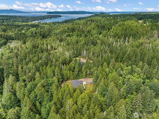 7761 Larson Lane NW, Seabeck, WA 98380