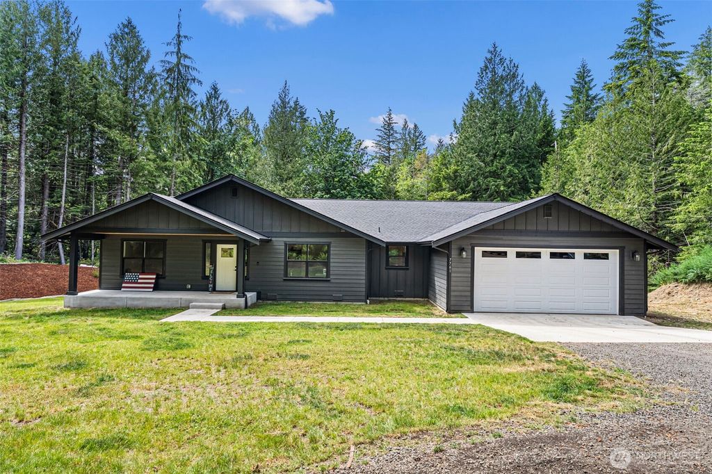 7761 Larson Lane NW, Seabeck, WA 98380
