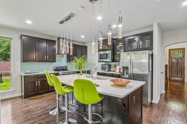 1828 Houghton Drive, Mckinney, TX 75072