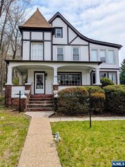 116 Broadway, Woodcliff Lake, NJ 07677