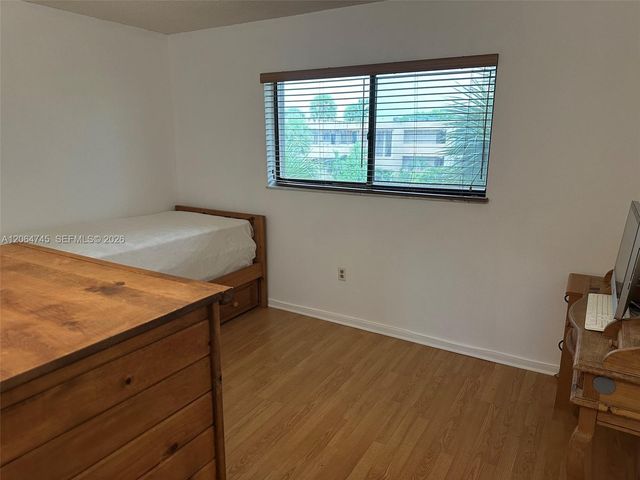 8415 SW 107th Ave 303W, Miami, FL 33173